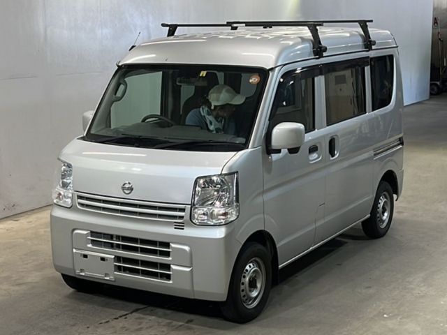 4301 Nissan Clipper van DR17V 2017 г. (KCAA Fukuoka)